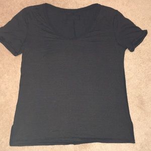 LuluLemon tee